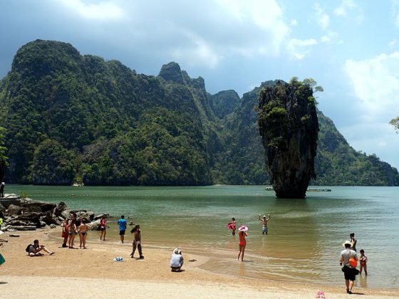 James_Bond_Felsen_phang_nga_bay