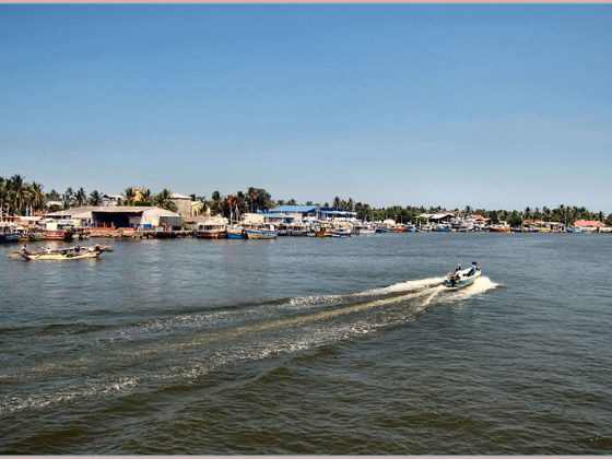 NEGOMBO LAGOON SRI LANKA.
