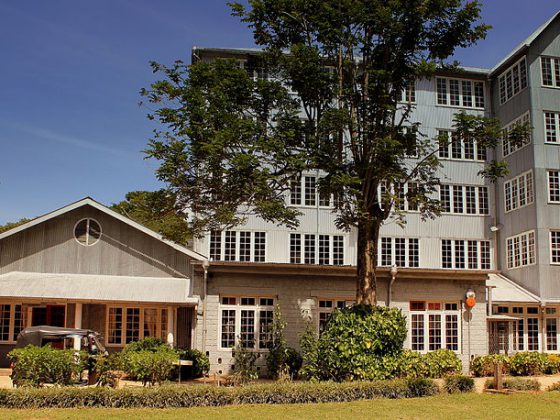 Kandy Tea Museum | Image Courtesy: By calflier001 (KANDY TEA MUSEUM KANDY TOWN SRI LANKA JAN 2013) [CC BY-SA 2.0], via Wikimedia Commons