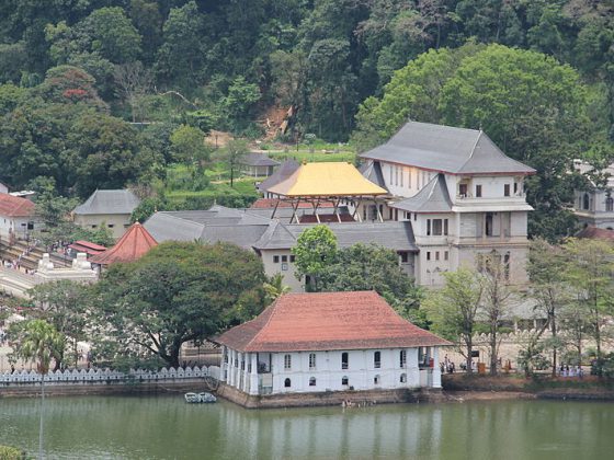 Temple Of The Tooth | Image Credit - Antony Stanley from Gloucester, UK, CC BY-SA 2.0 Via Wikimedia Commons
