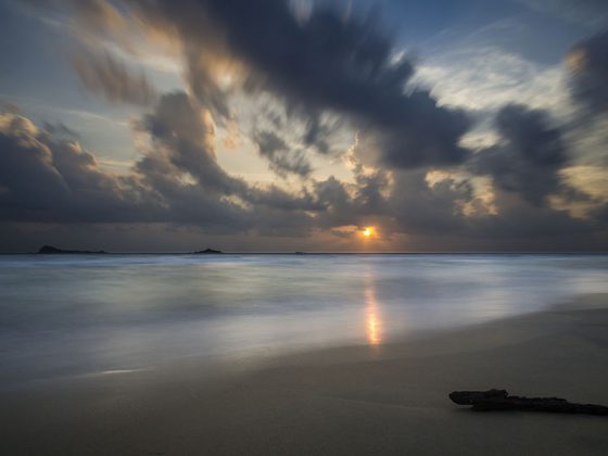 Nilaveli Beach | Image Credit - Eleleleven from Bielefeld, Deutschland, CC BY-SA 2.0 Via Wikimedia Commons