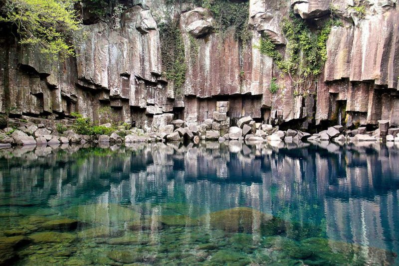 Jeju Island | Image Credit: Joycekim77, Chunjeyeon Waterfall Jeju Island- 천제연폭포, CC BY-SA 3.0