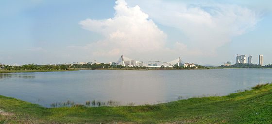 Cyberjaya Lake Gardens | Image Credit: Cmglee, Cyberjaya Lake Gardens panorama, CC BY-SA 3.0