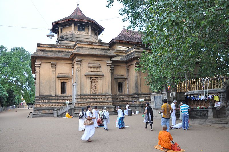Kelaniya Raja Maha Vihara | Image Credit - Jorge Láscar from Australia, CC BY 2.0 Via Wikimedia Commons