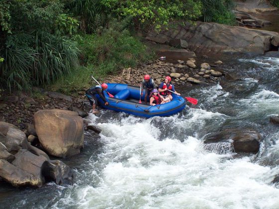 White Water Rafting | Image Credit - Pol van den Scheetek, CC BY 3.0 Via Wikimedia Commons