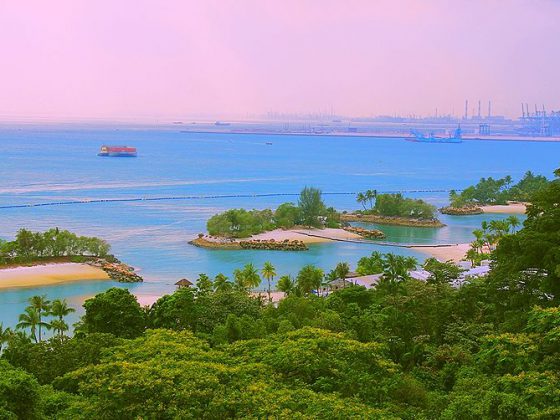 Palawan Beach | Image Credit - RM Bulseco from Davao City, Philippines, CC BY 2.0 Via Wikimedia Commons