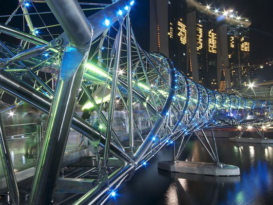 Helix Bridge | Image Credit - William Cho, CC BY-SA 2.0 Via Wikimedia Commons