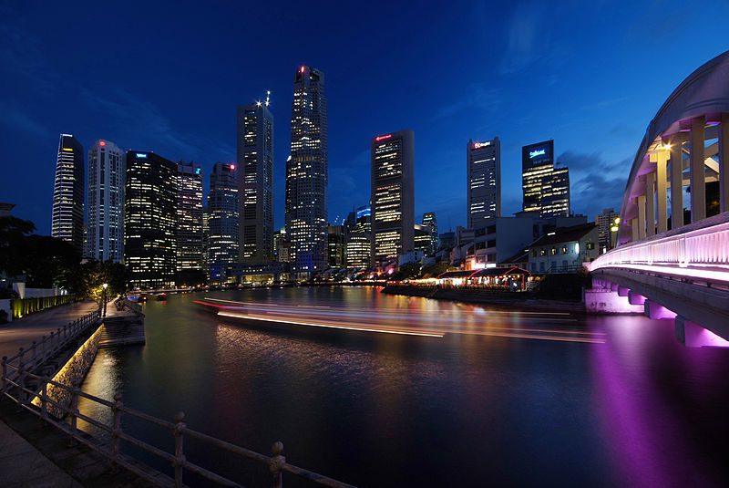 Singapore River cruise | Image Credit - William Cho, CC BY-SA 2.0 Via Wikimedia Commons
