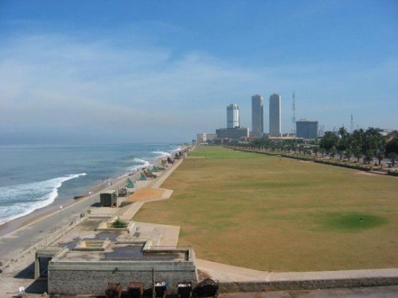Galle Face | Image Credit - Mayakaru at English Wikipedia, CC BY 3.0 Via Wikimedia Commons