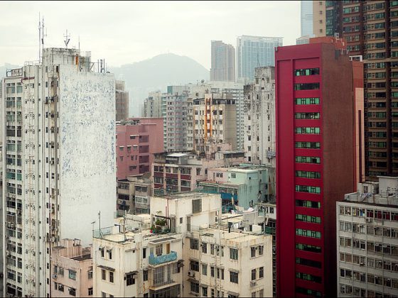 This photo was taken by Anton Zelenov. Please credit this with : Photo : Anton Zelenov in the immediate vicinity of the image. If you use one of my photos, please email me (account needed) or leave me a short message on my discussion page. It would be greatly appreciated. Do not copy this image illegally by ignoring the terms of the license below, as it is not in the public domain. If you would like special permission to use, license, or purchase the image please contact me to negotiate terms. English | русский | +/−, HongKong Kowloon, CC BY-SA 3.0 Wikimedia Commons