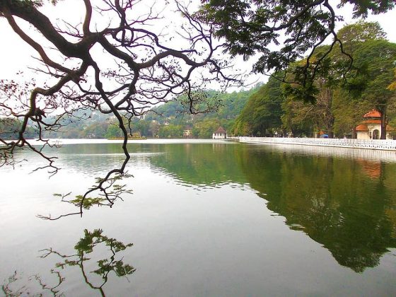 Kandy Lake