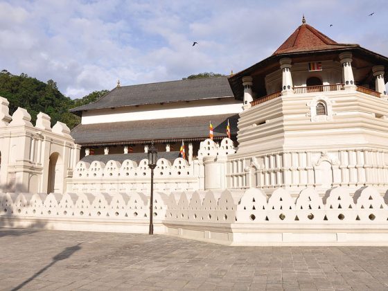 emple of the Tooth Relic