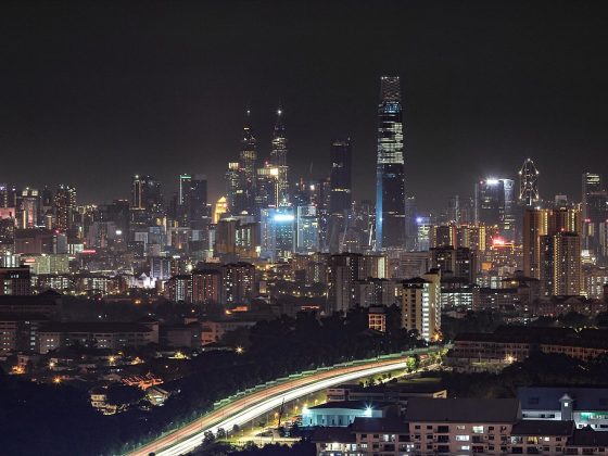 1024px-Kuala_Lumpur_skyline_at_night